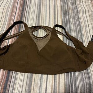 Lululemon lab size 10